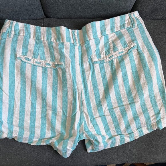 Womens' Old Navy Green and White Striped Shorts Size 12 - Picture 5 of 5